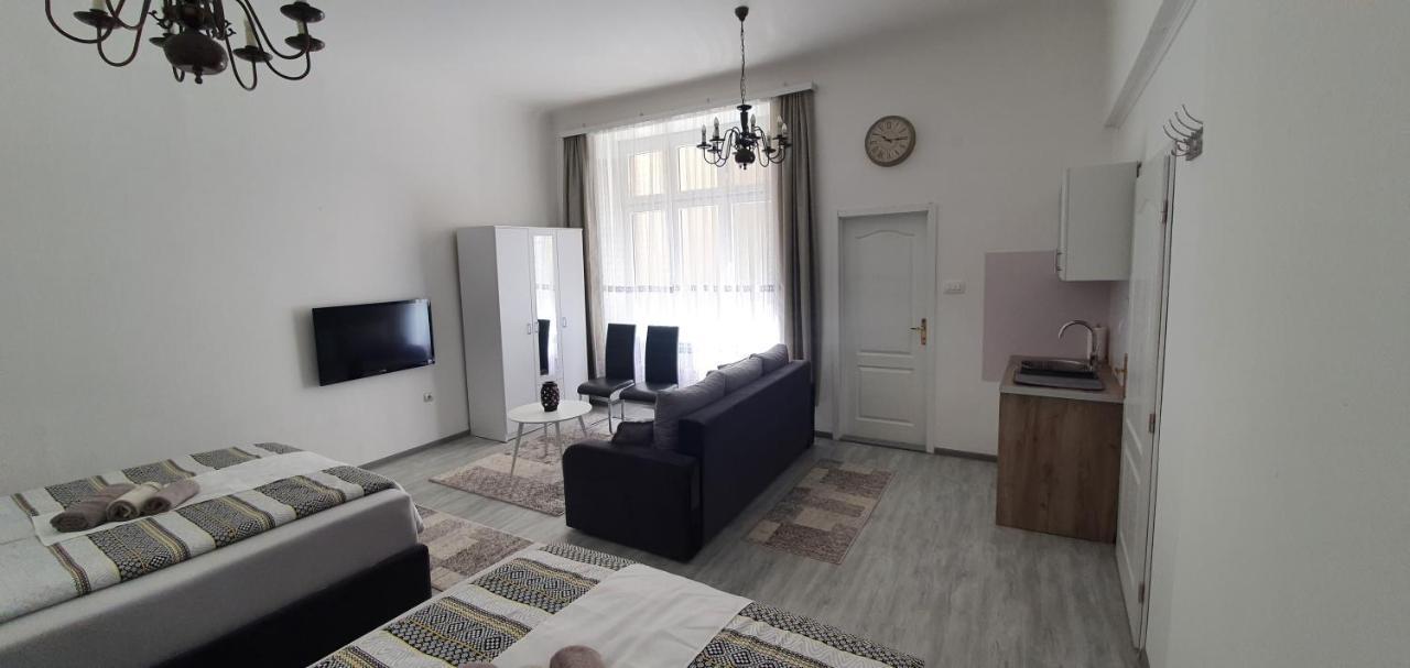 Ferhadija A&E Apartment SJJ Extérieur photo